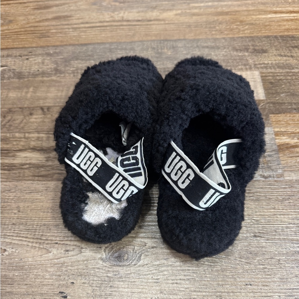 UGG‎ Fluff Yeah Slide Sandals Black Shearling Logo Strap Women’s 6 - Picture 2 of 9